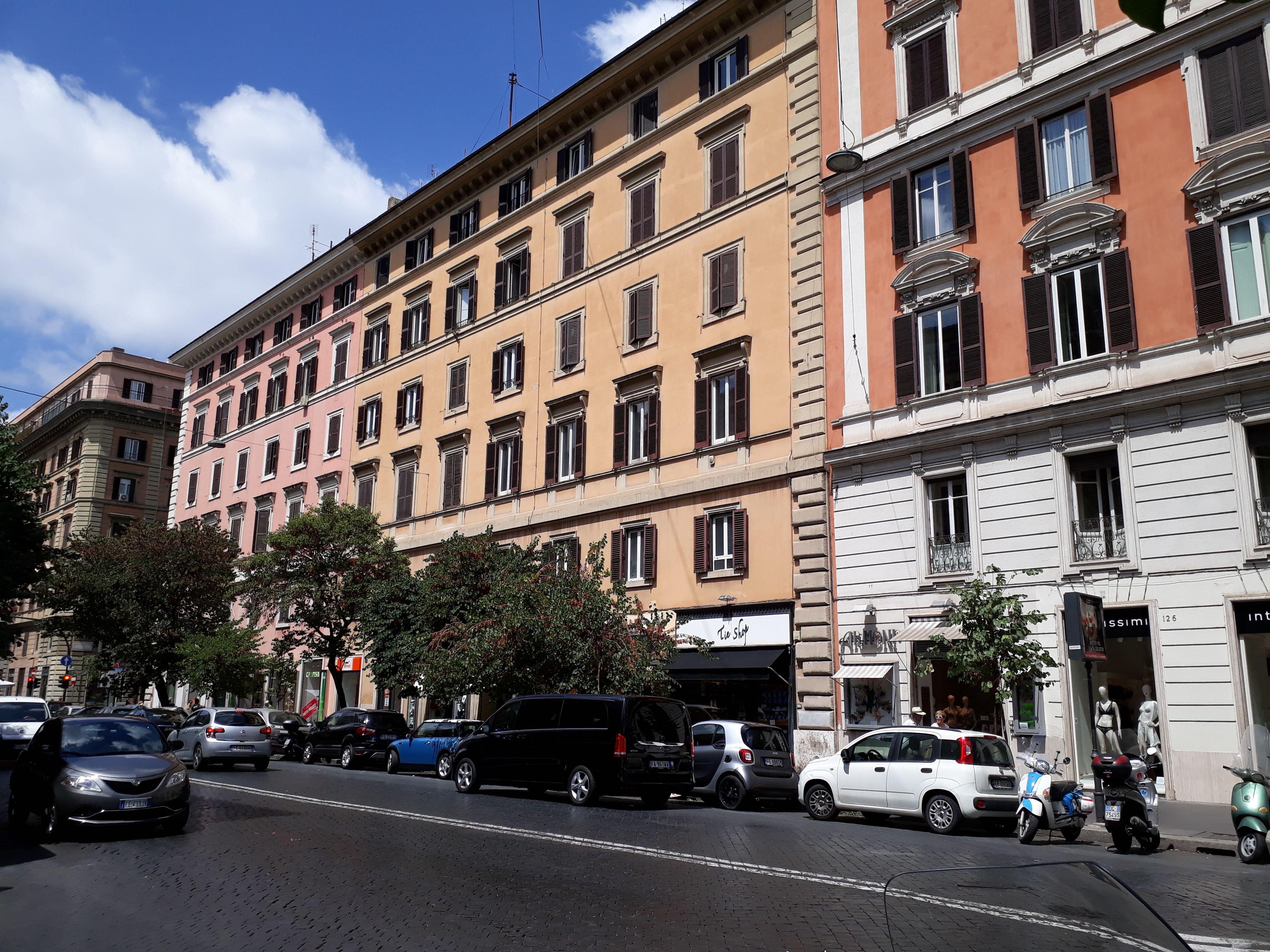 Residenza Cola Di Rienzo - Suite In Rome — Foto 1